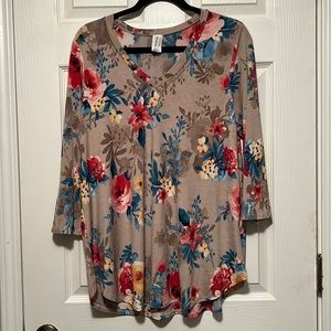 Large Honeyme three-quarter length sleeve top